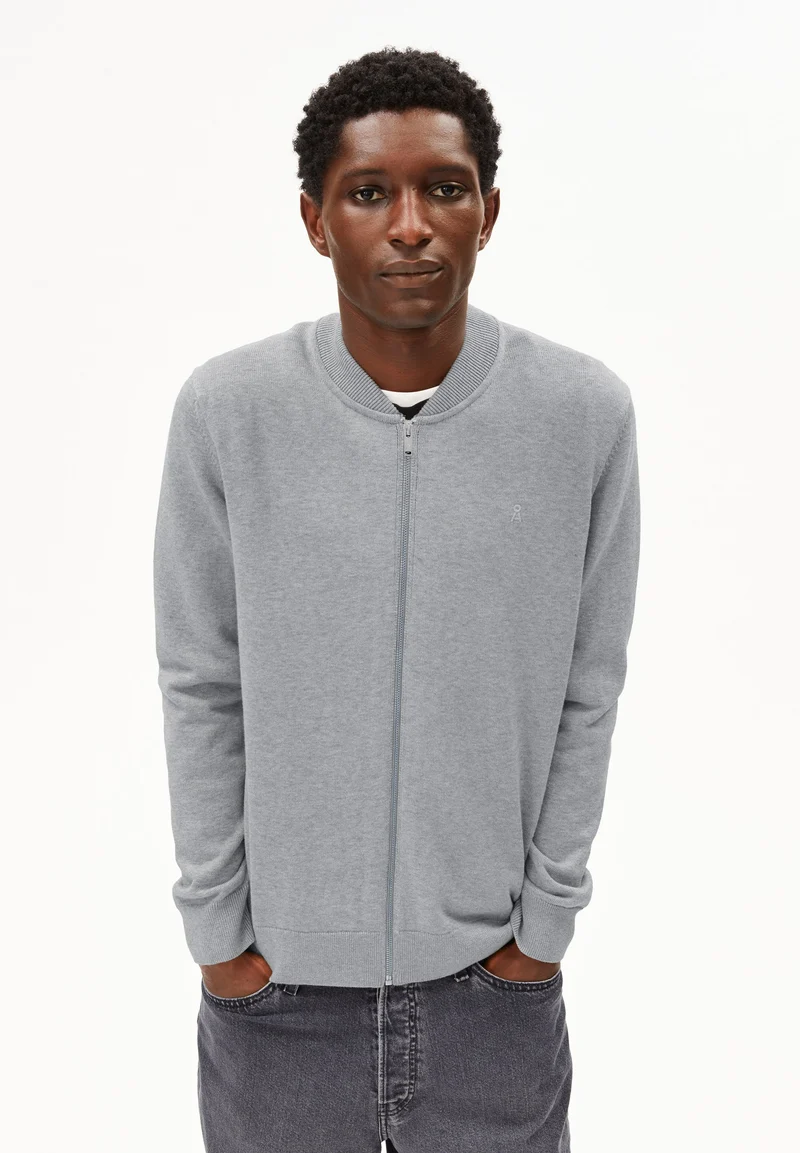 AGAAMON STRICKJACKE | silver melange