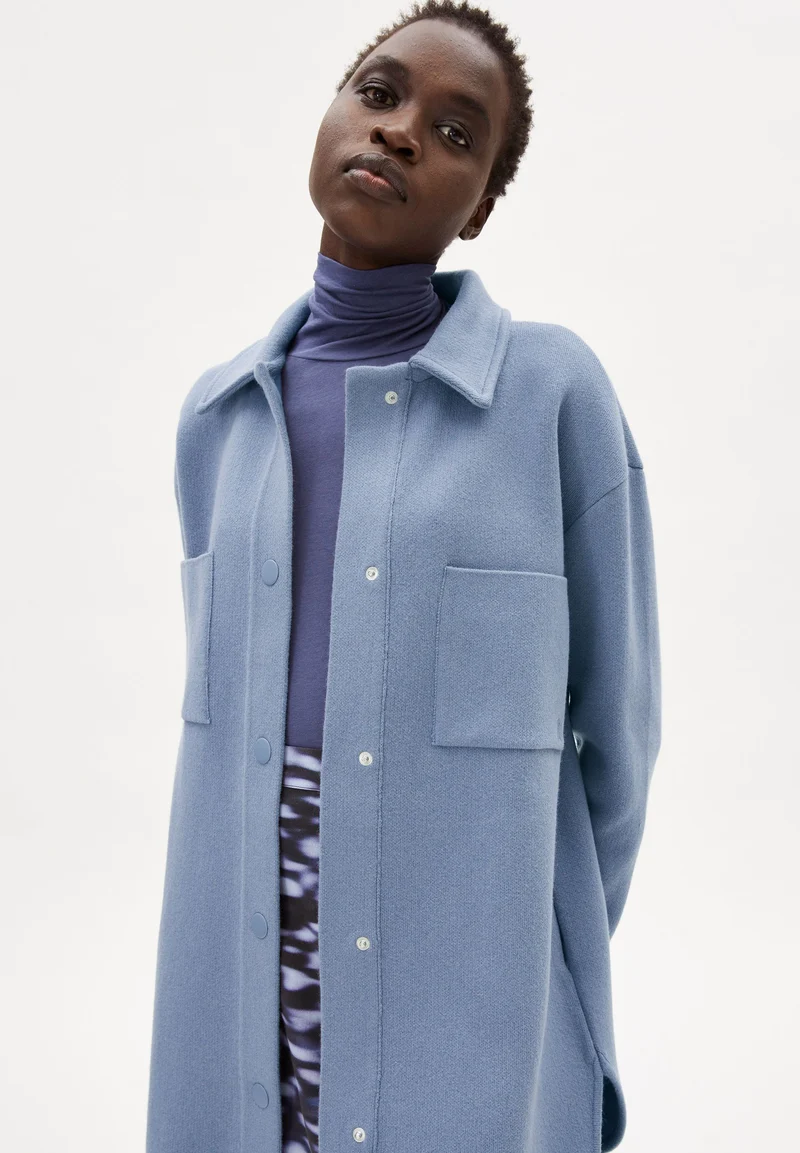 ALMARAA SOFT | light shadow blue-shadow blue