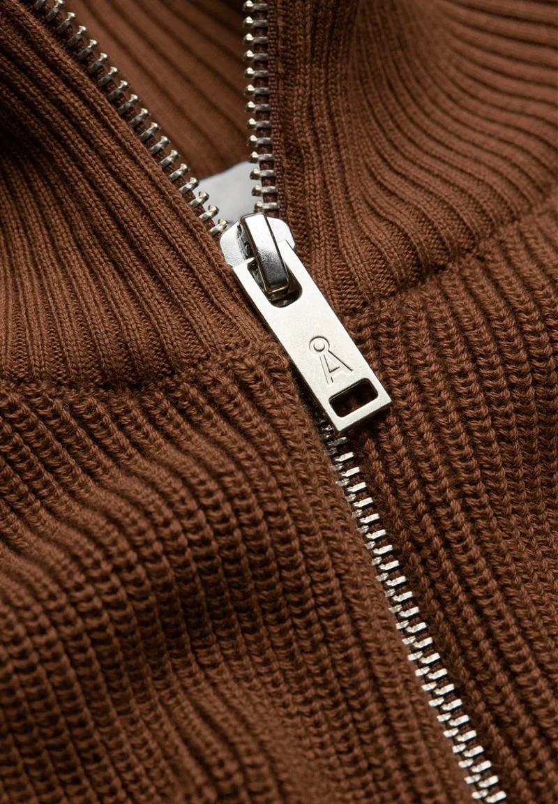 COSAA | dark camel
