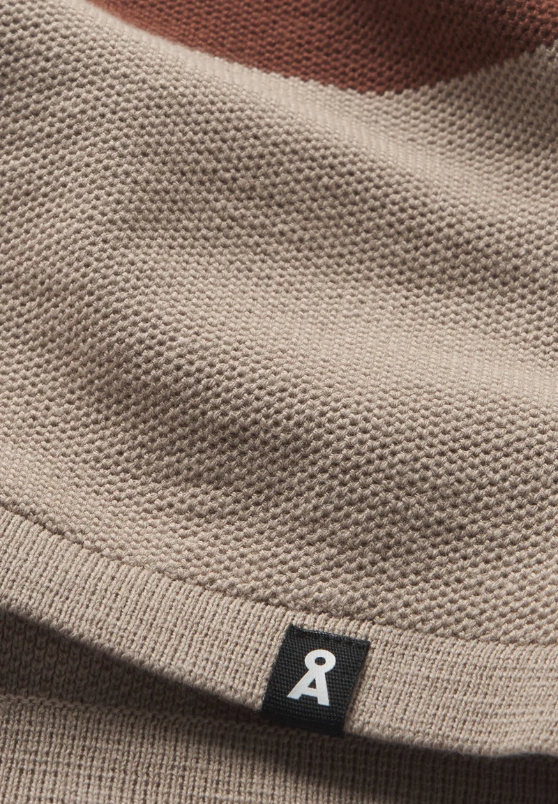 TOLAA STRIPES | sand stone-nutshell
