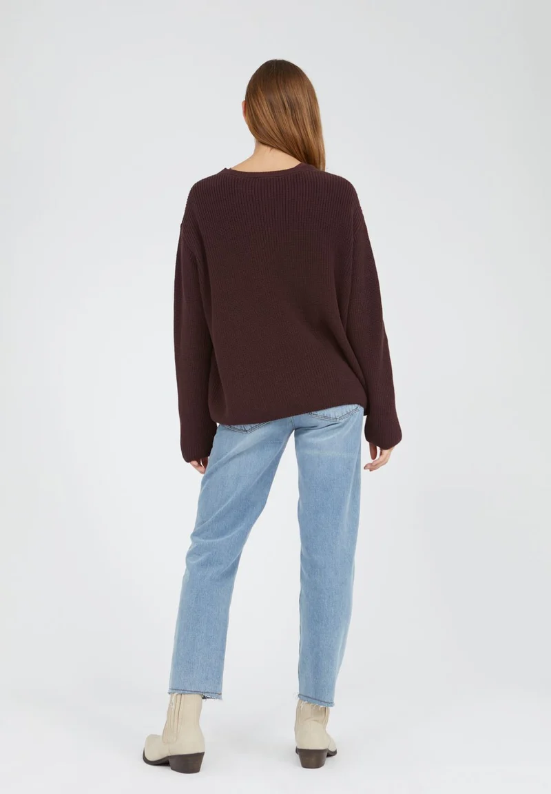 NURIELLAA | aubergine