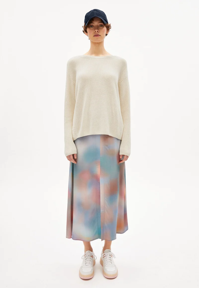 NURIELLAA | undyed