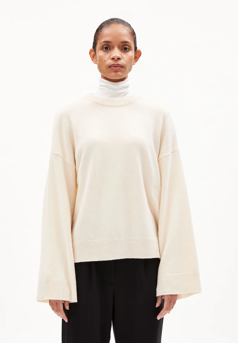 SILLAAS SNOW | oatmilk