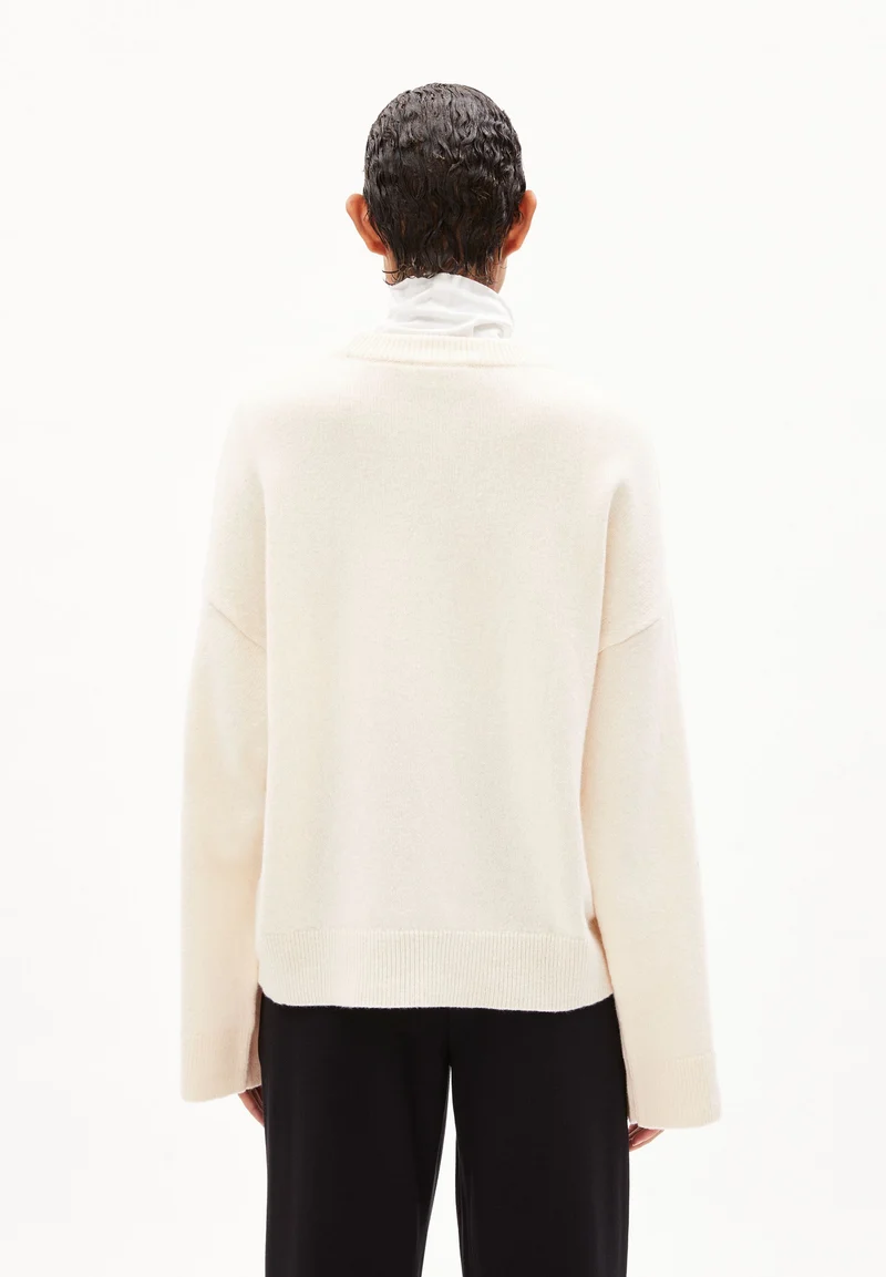 SILLAAS SNOW | oatmilk