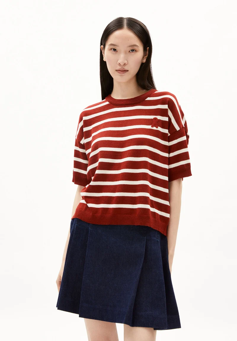 LILLAAS STRIPES | dark crimson-off white