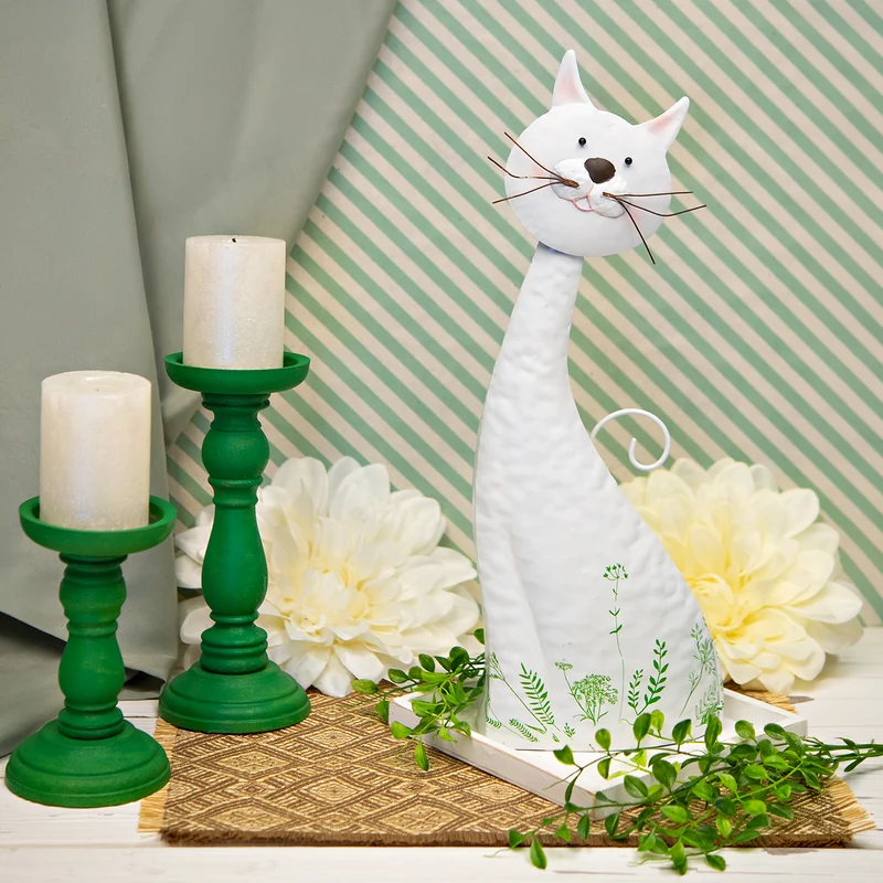 Logbuch-Verlag große Deko Katze aus Metall weiß bunt Frühling Sommer Katzenfigur Geschenk Geburtstag 29,5 cm
