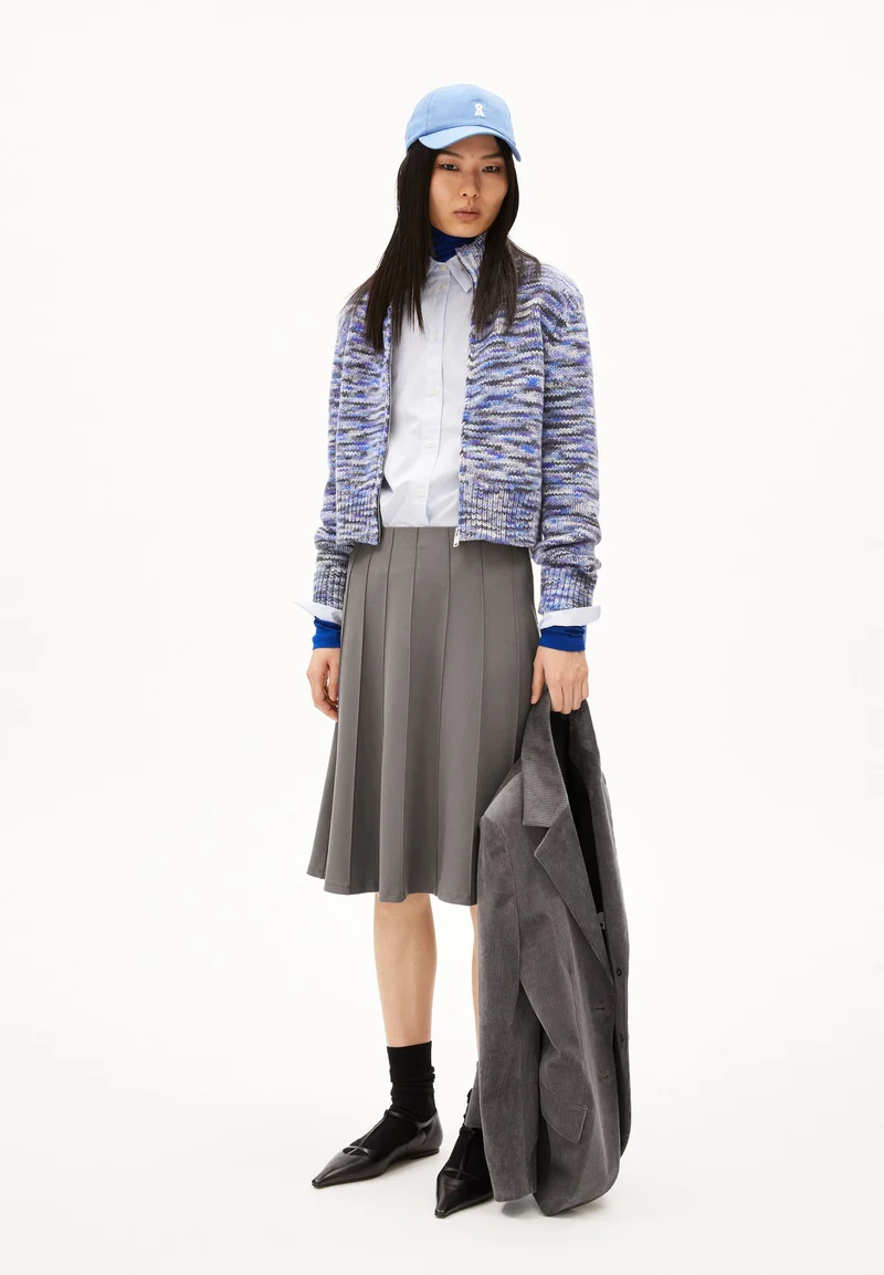 JOELAA PRINTED | faded indigo