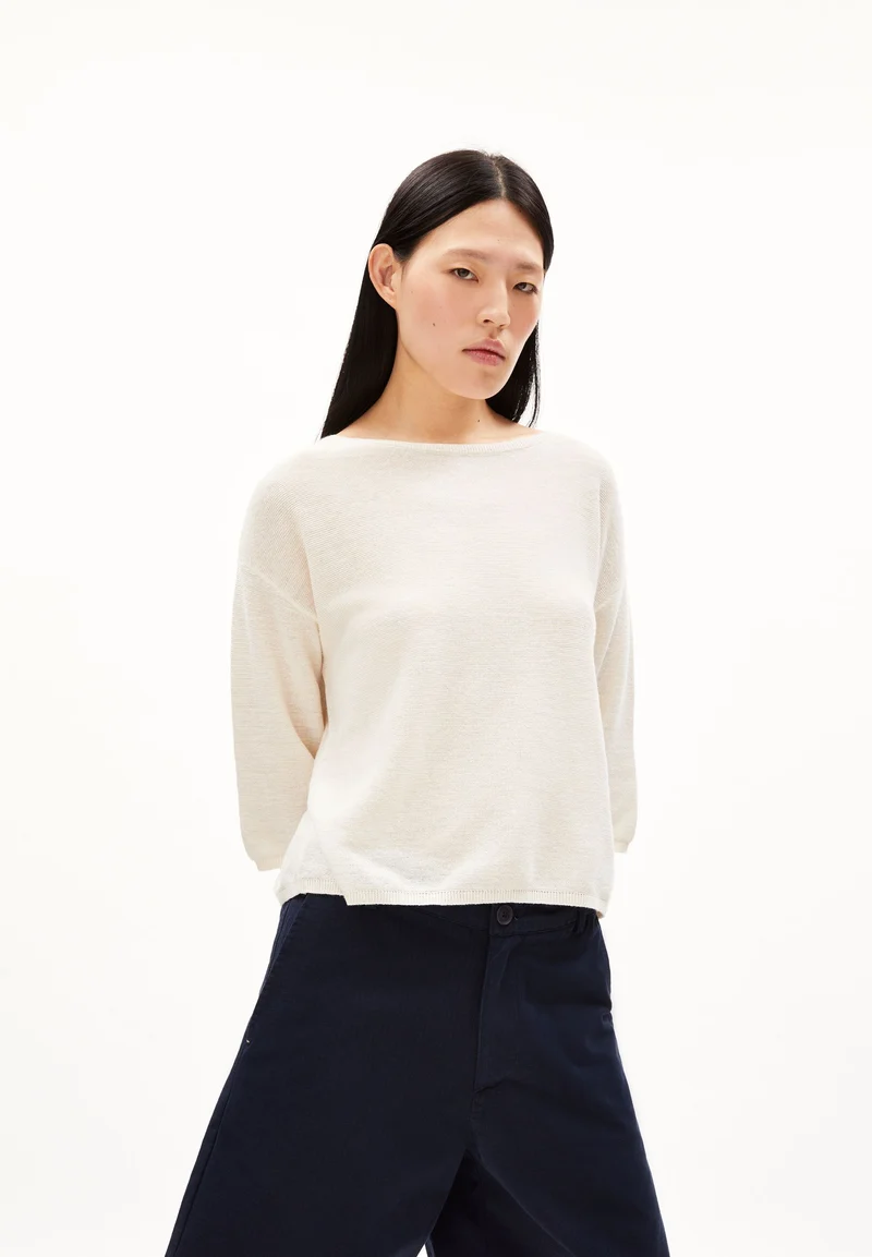 RATHAA LINO | off white