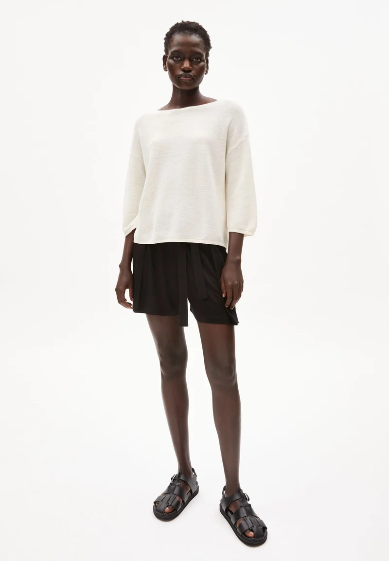 RATHAA LINO | offwhite