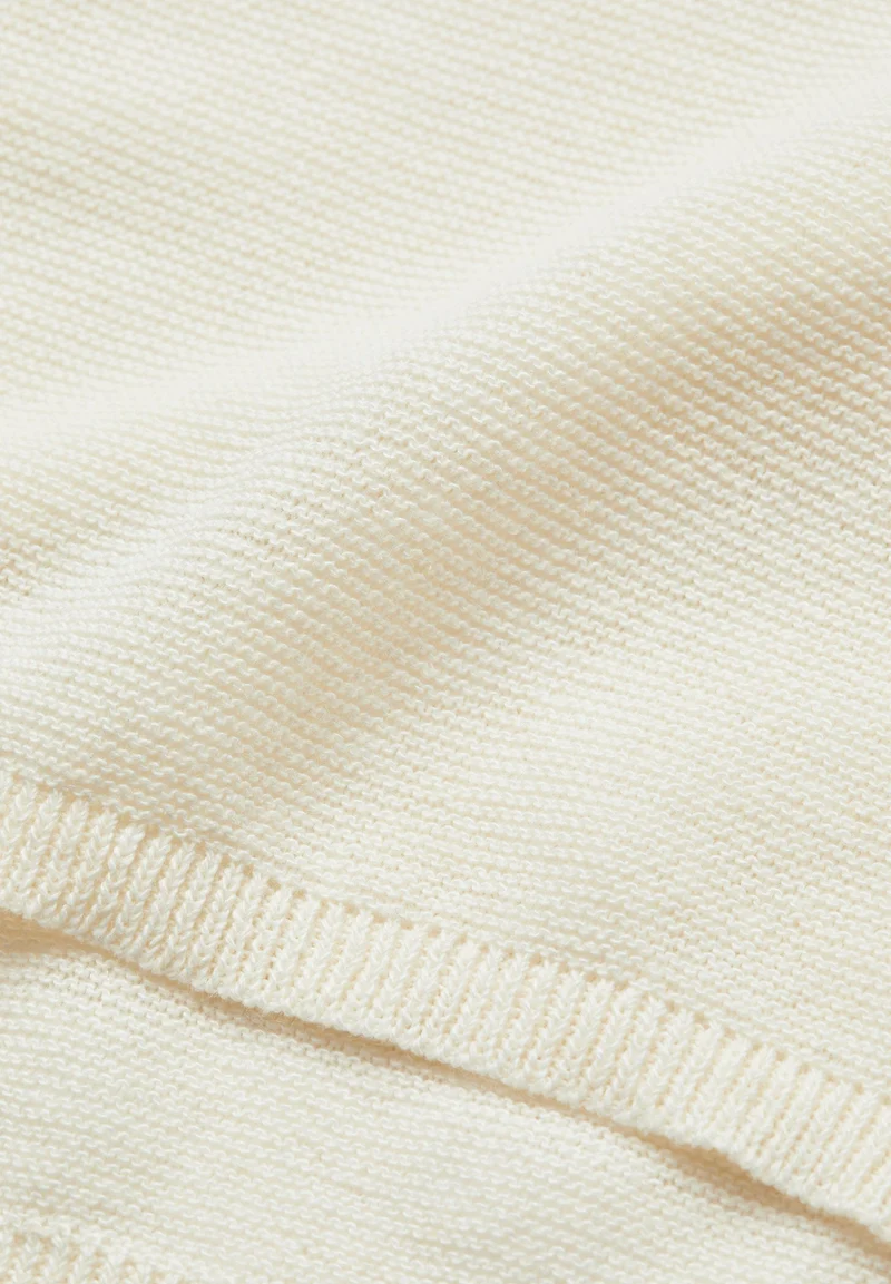 RATHAA LINO | offwhite
