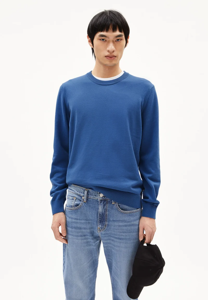 LOUKAA STRICKPULLOVER | dark morning