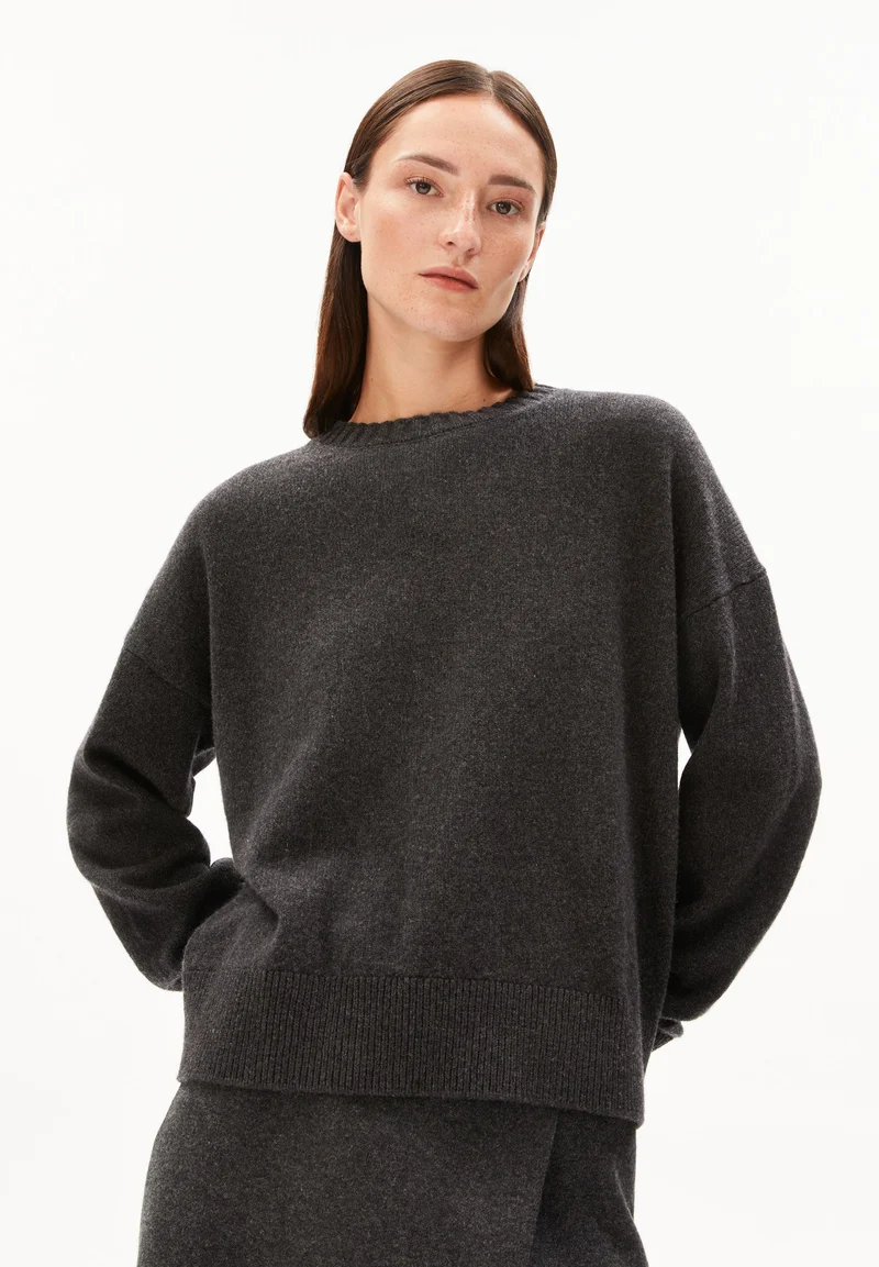 KAARALI STRICKPULLOVER | steel melange