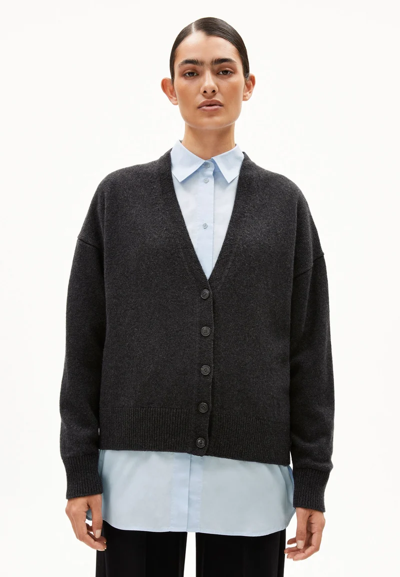 KAAJA STRICKJACKE | steel melange
