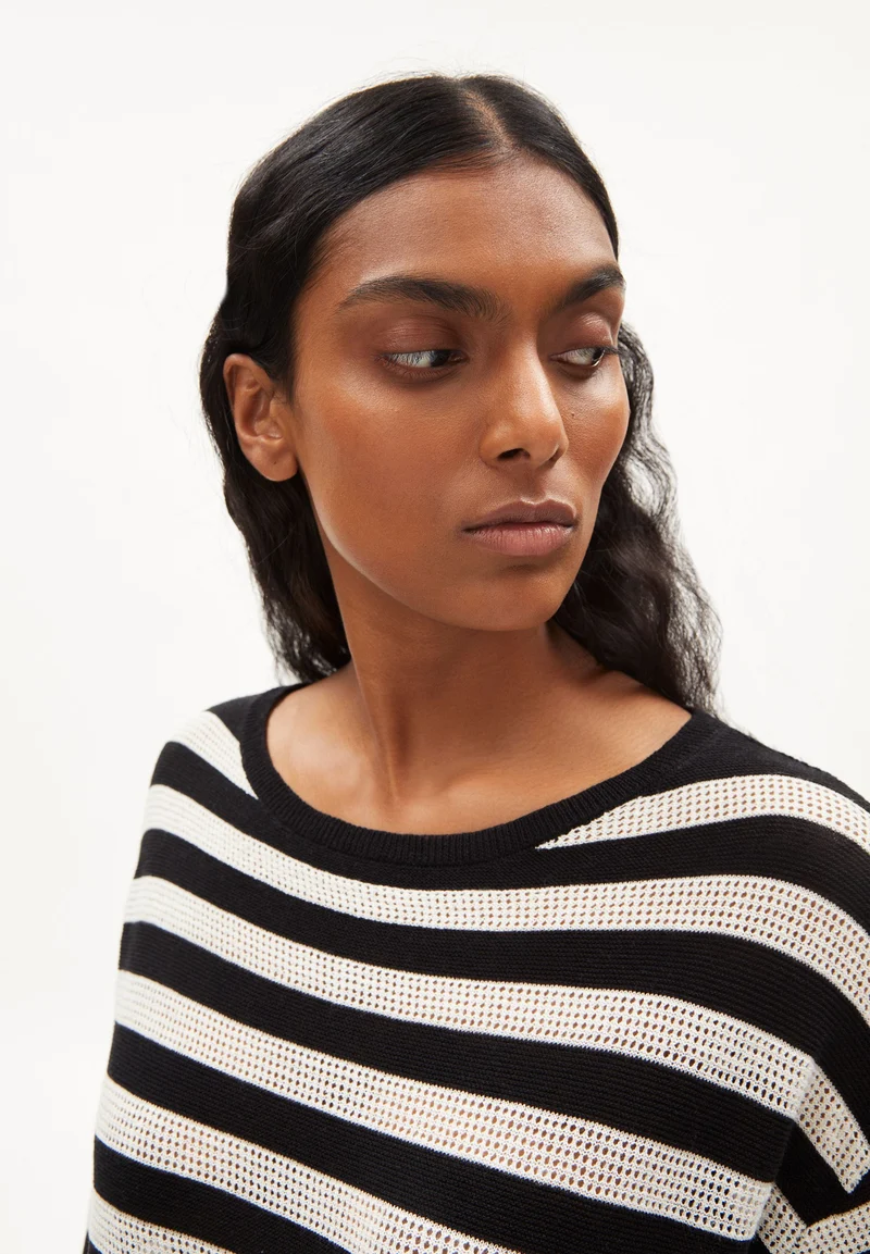 RATHAA STRIPES | black-off white