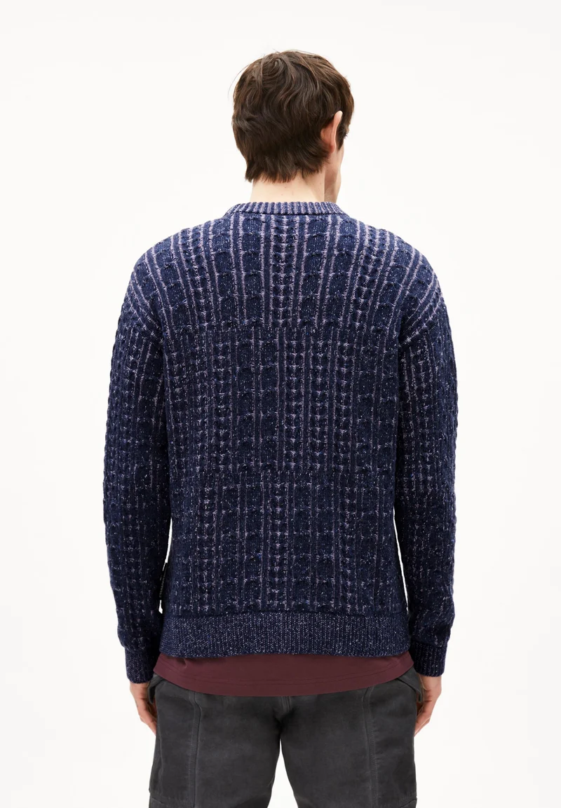 DAAKO STRICKPULLOVER | night sky tweed-frozen lavender
