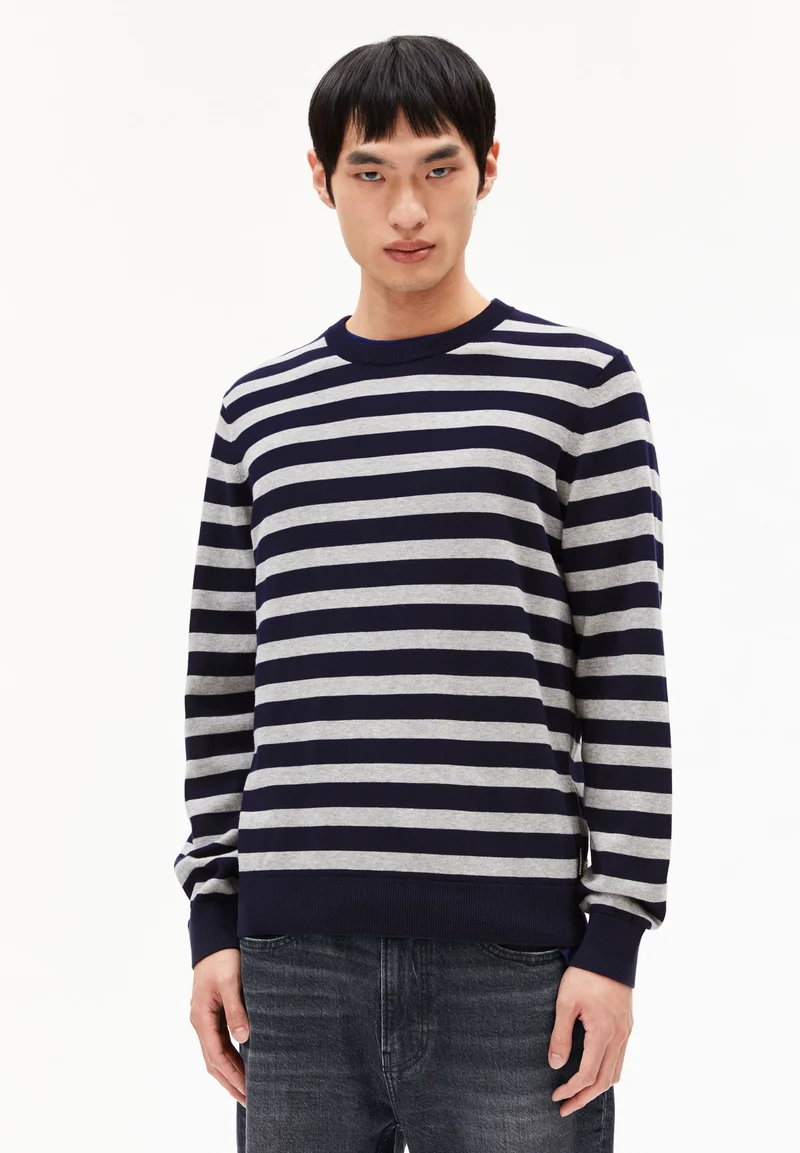 LOUKAA FINE STRIPES STRICKPULLOVER | night sky-silver melange