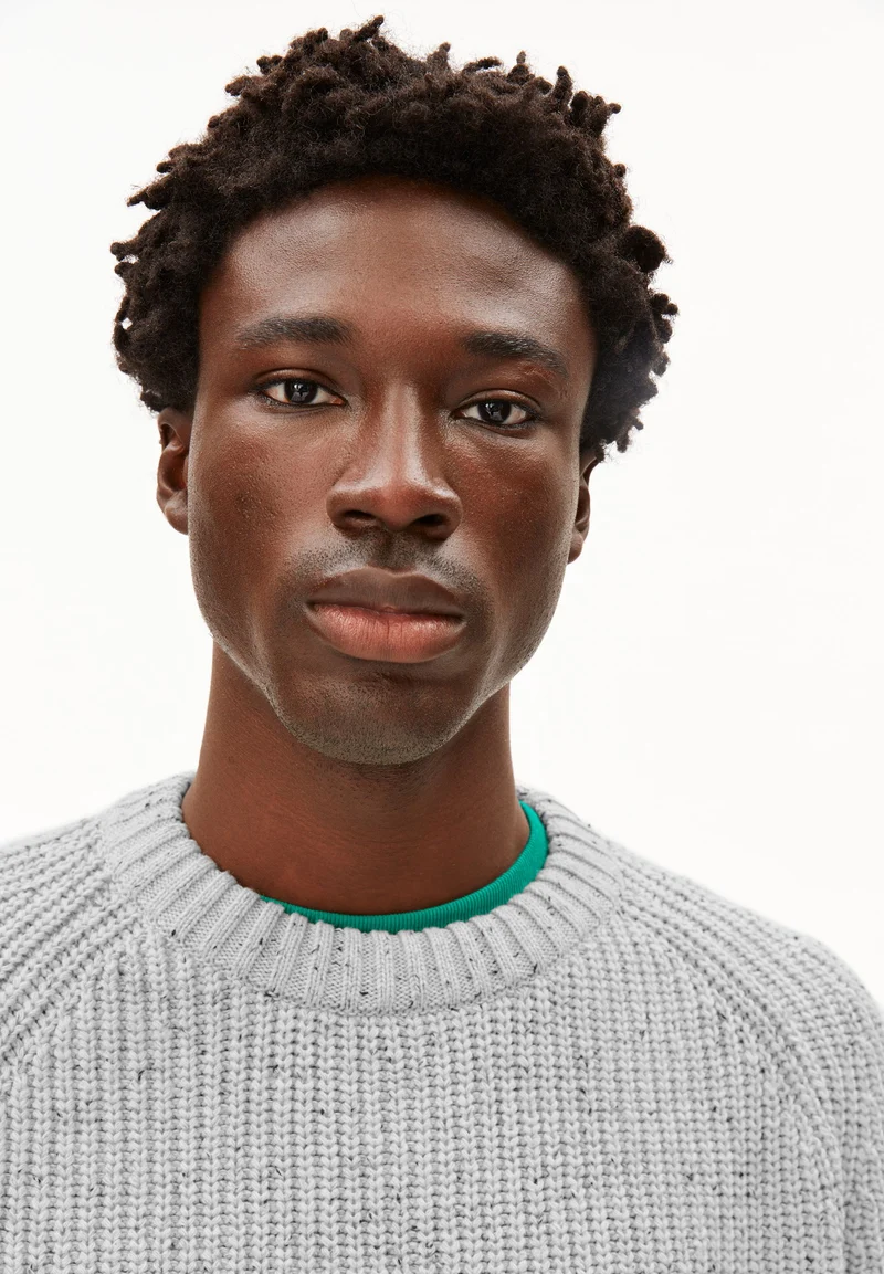 KIAANO TWEED-STRICKPULLOVER | oatmilk-black tweed