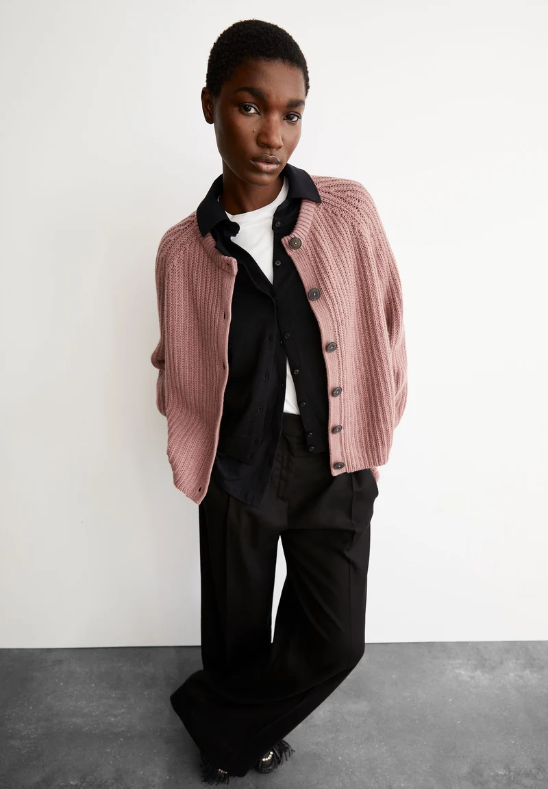 RIPP-STRICKJACKE | light berry
