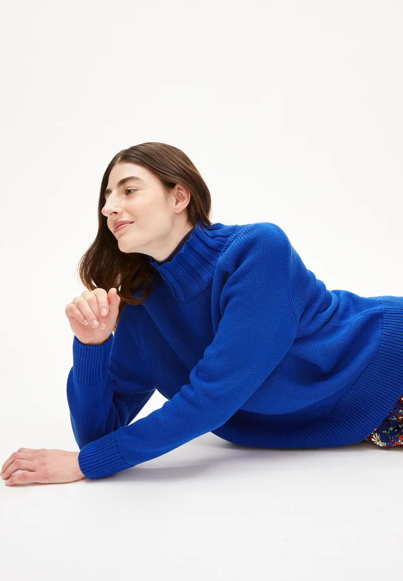 CAAMILE COMPACT | dynamo blue