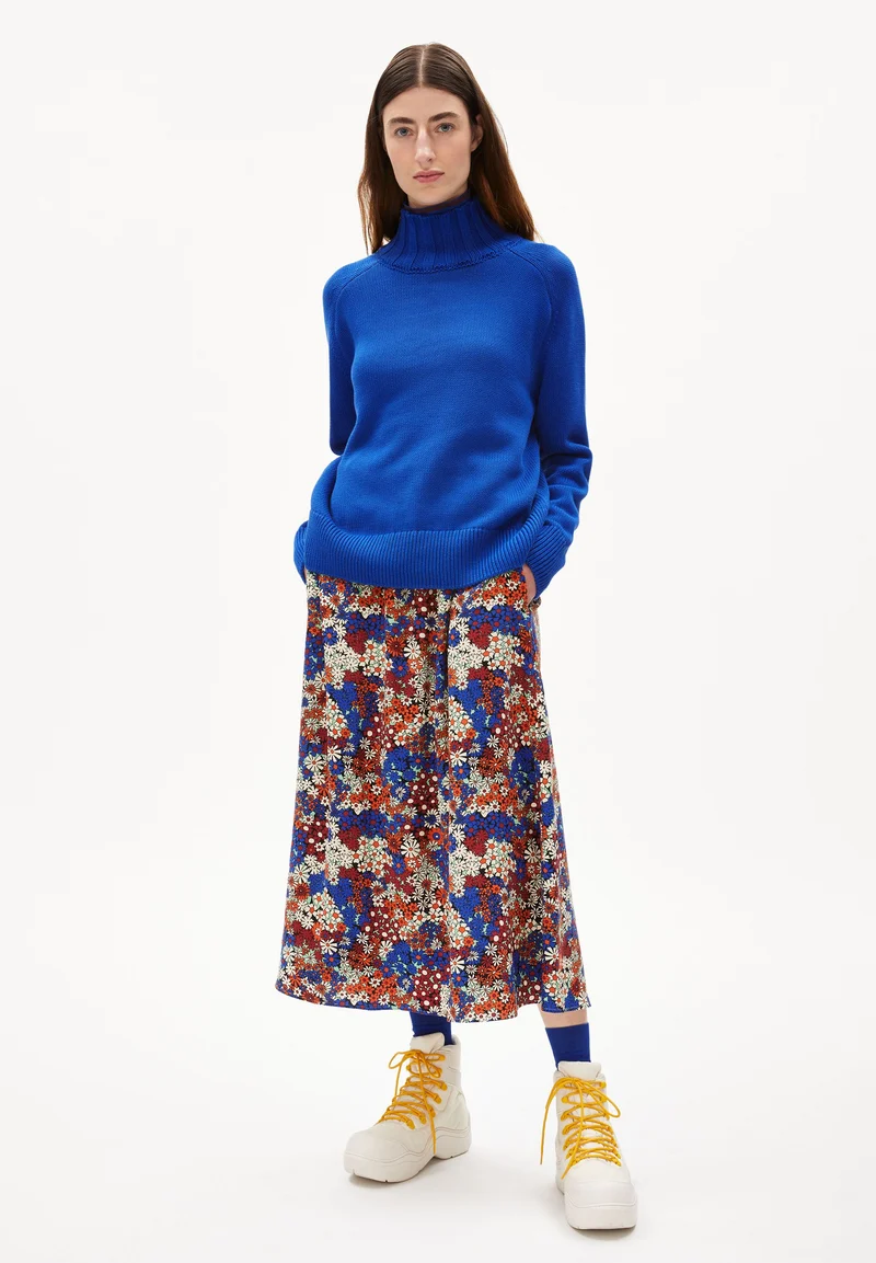 CAAMILE COMPACT | dynamo blue