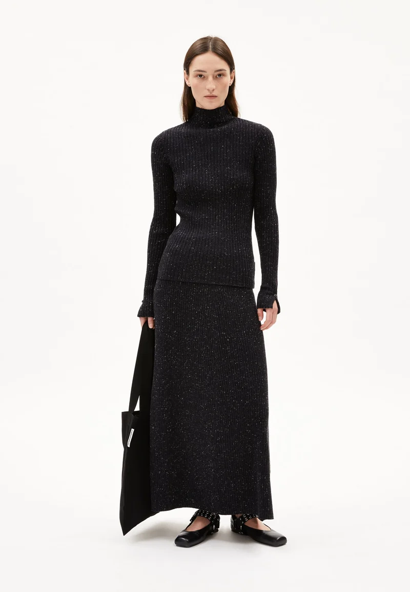 ALAANIA TWEED | black-oatmilk