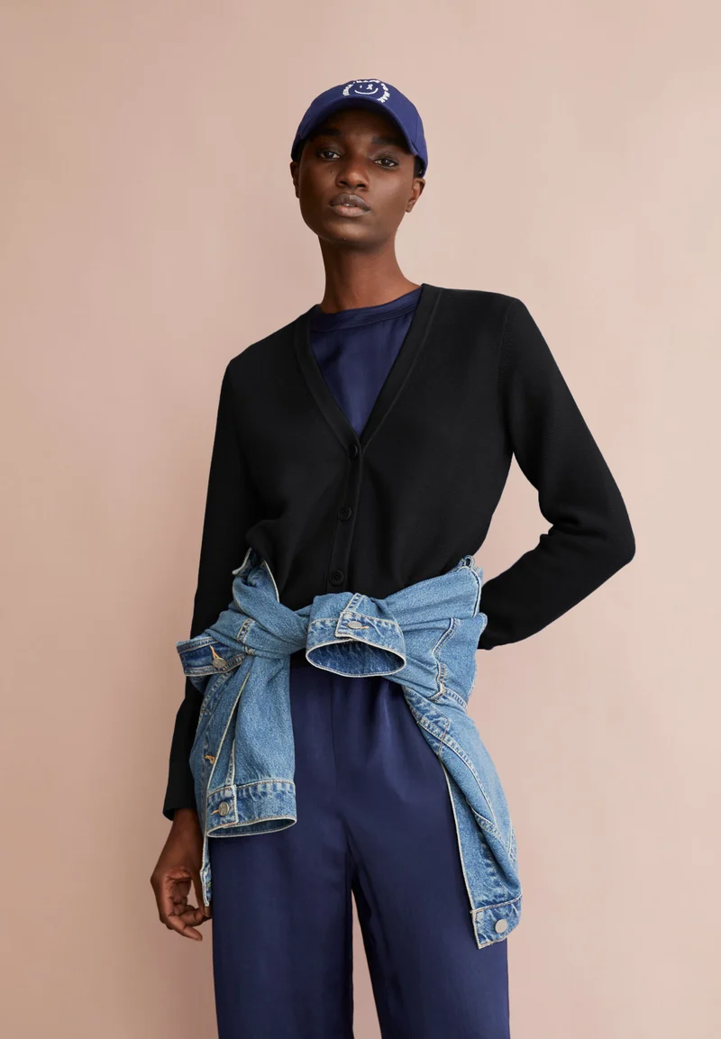 MENAAL LINKS LINKS CARDIGAN | black