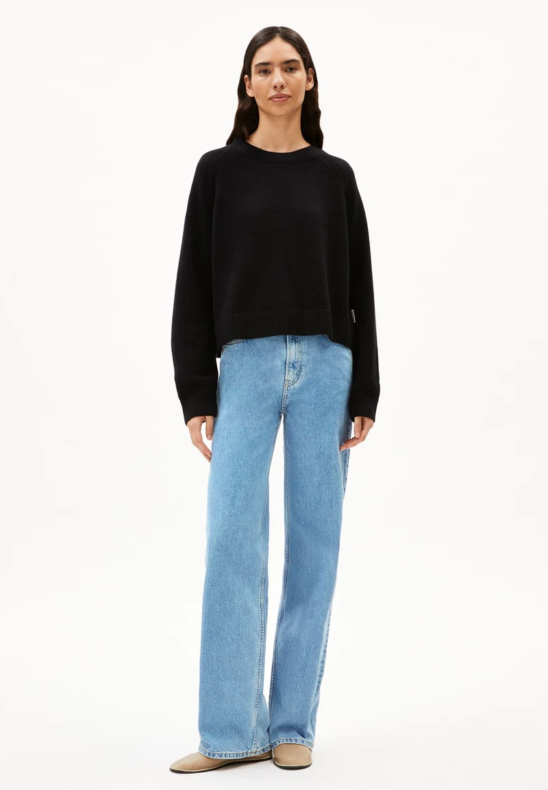 DILIRIAA REGLANA STRICKPULLOVER | black