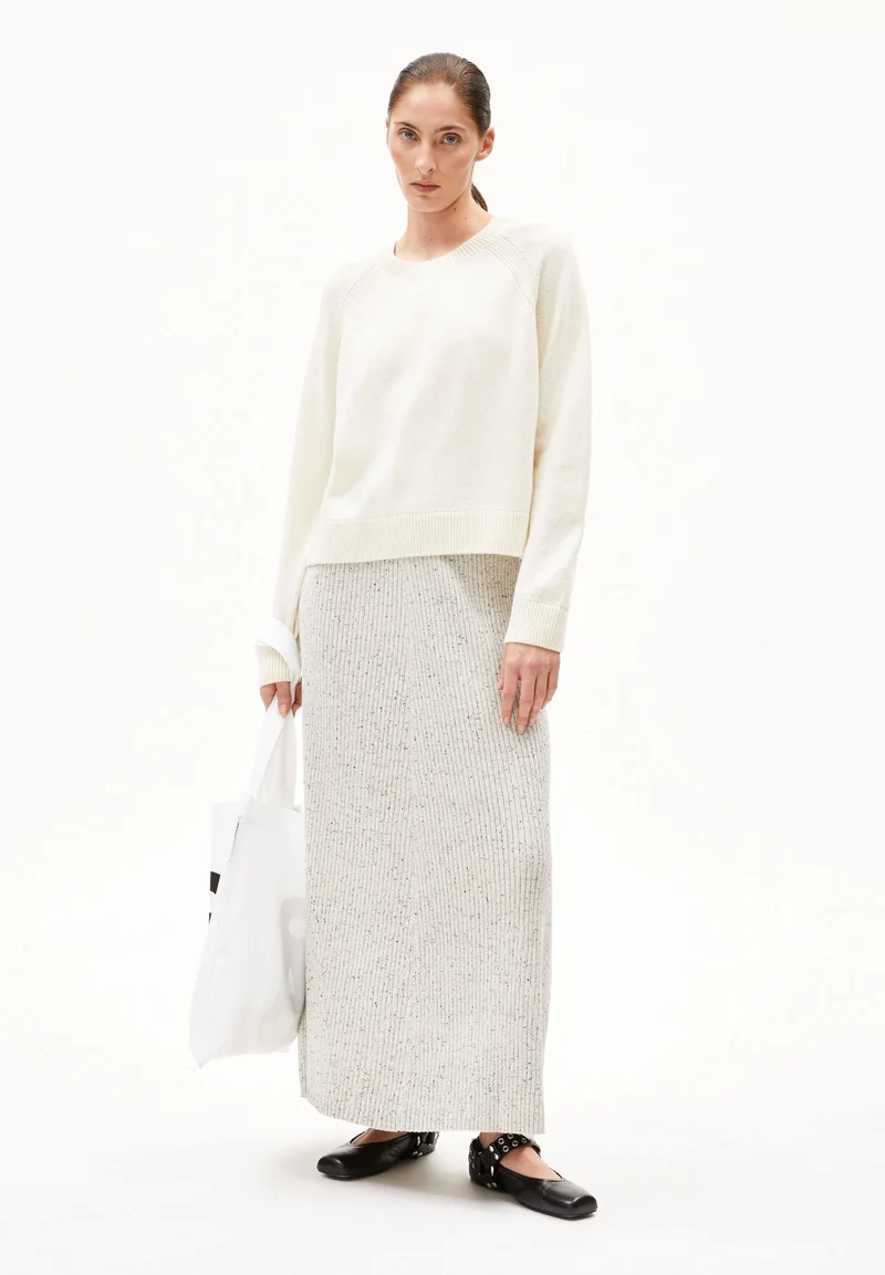DILIRIAA REGLANA STRICKPULLOVER | oatmilk