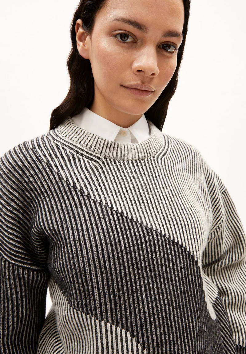 MAYRAA VANISE STRICKPULLOVER | black-off white