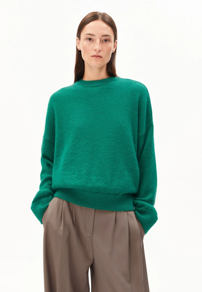 SURI INARIAAS LIGHT STRICKPULLOVER | emerald green