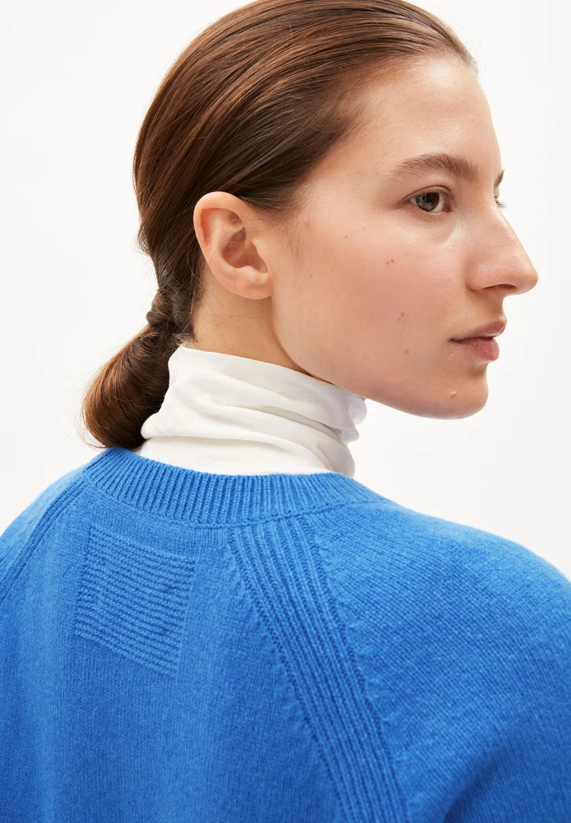 DILIRIAA REGLANA STRICKPULLOVER | warm blue