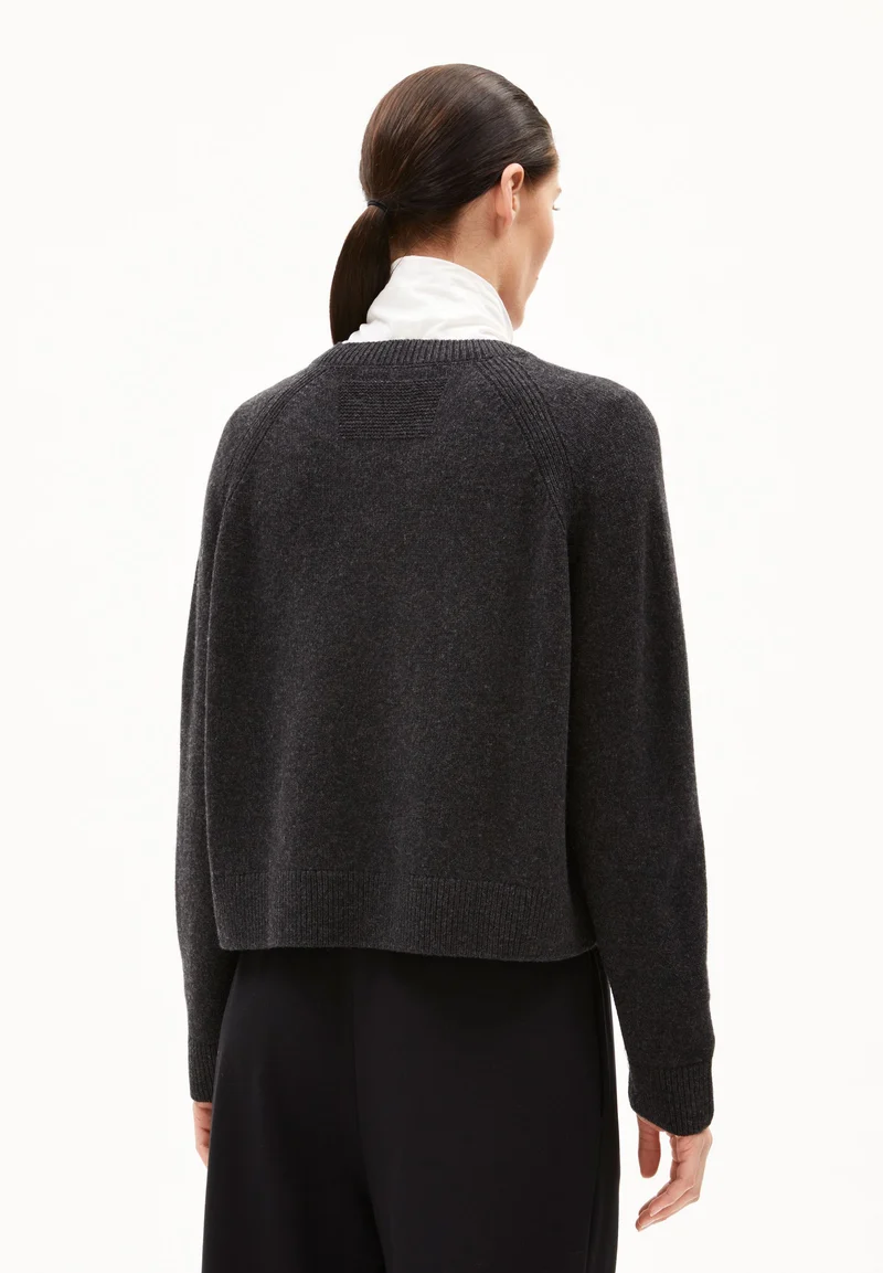 DILIRIAA REGLANA STRICKPULLOVER | steel melange