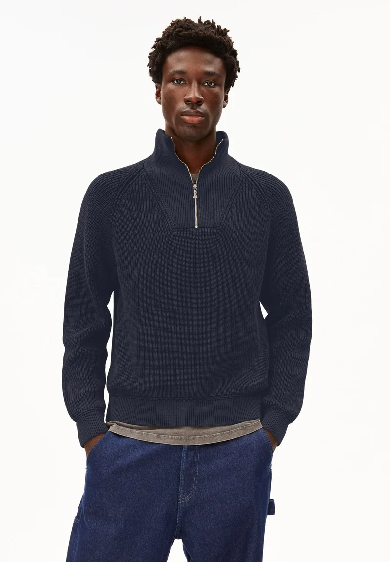 KAALVES GMT DYE | night sky